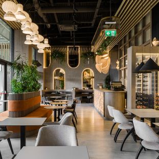 Amenajare restaurant The Wok