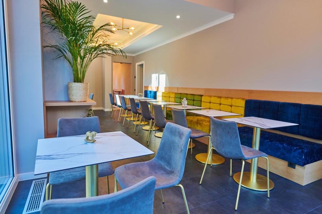mobilier restaurant cafenea hotel