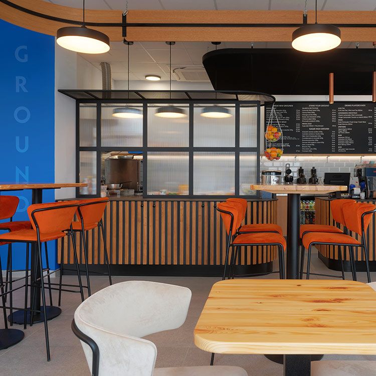 Amenajare bar cafenea: Idei creative pentru un design atractiv și funcțional