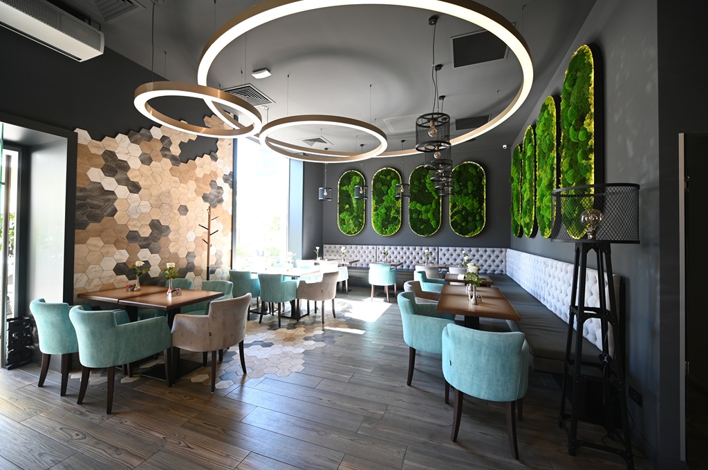 Design interior HoReCa cu personalitate: cum s-a născut Lento Cafe Bistro în Arad