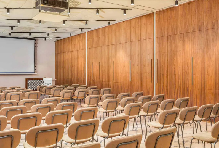 Sala de conferinte: configurarea potrivita