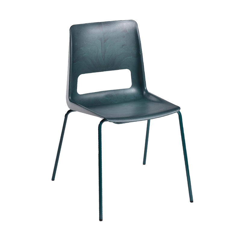 Mobilierul realizat din materiale sustenabile, noua tendință în amenajările HoReCa